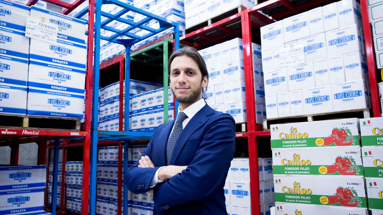 株式会社佐勇で働く人の写真2枚目