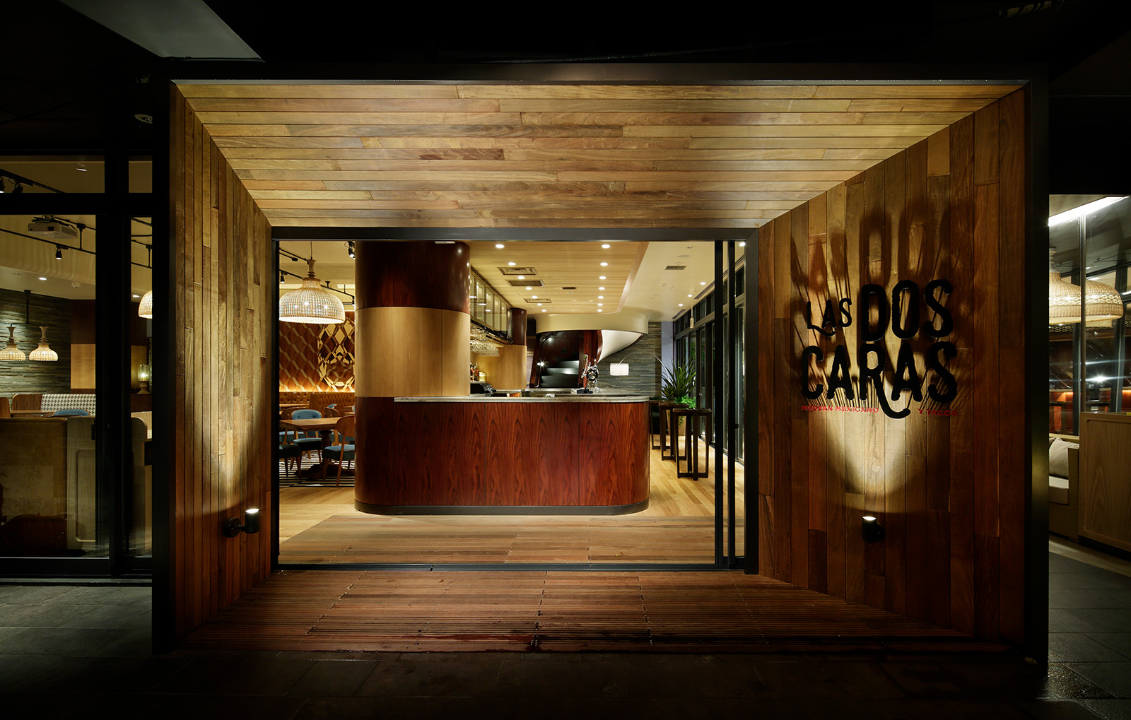 LAS DOS CARAS MODERN MEXICANO Y TACOS 原宿|料理長・料理長候補の求人画像2枚目